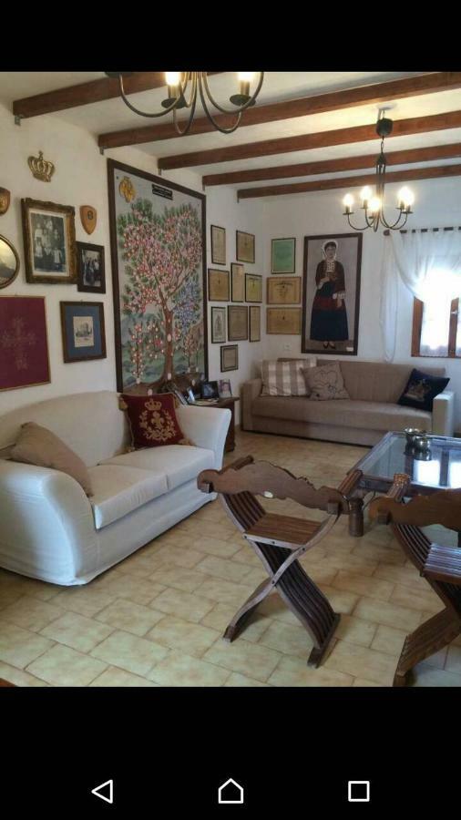 Charouda Stone Tower Apartment Pyrgos Dirou ภายนอก รูปภาพ